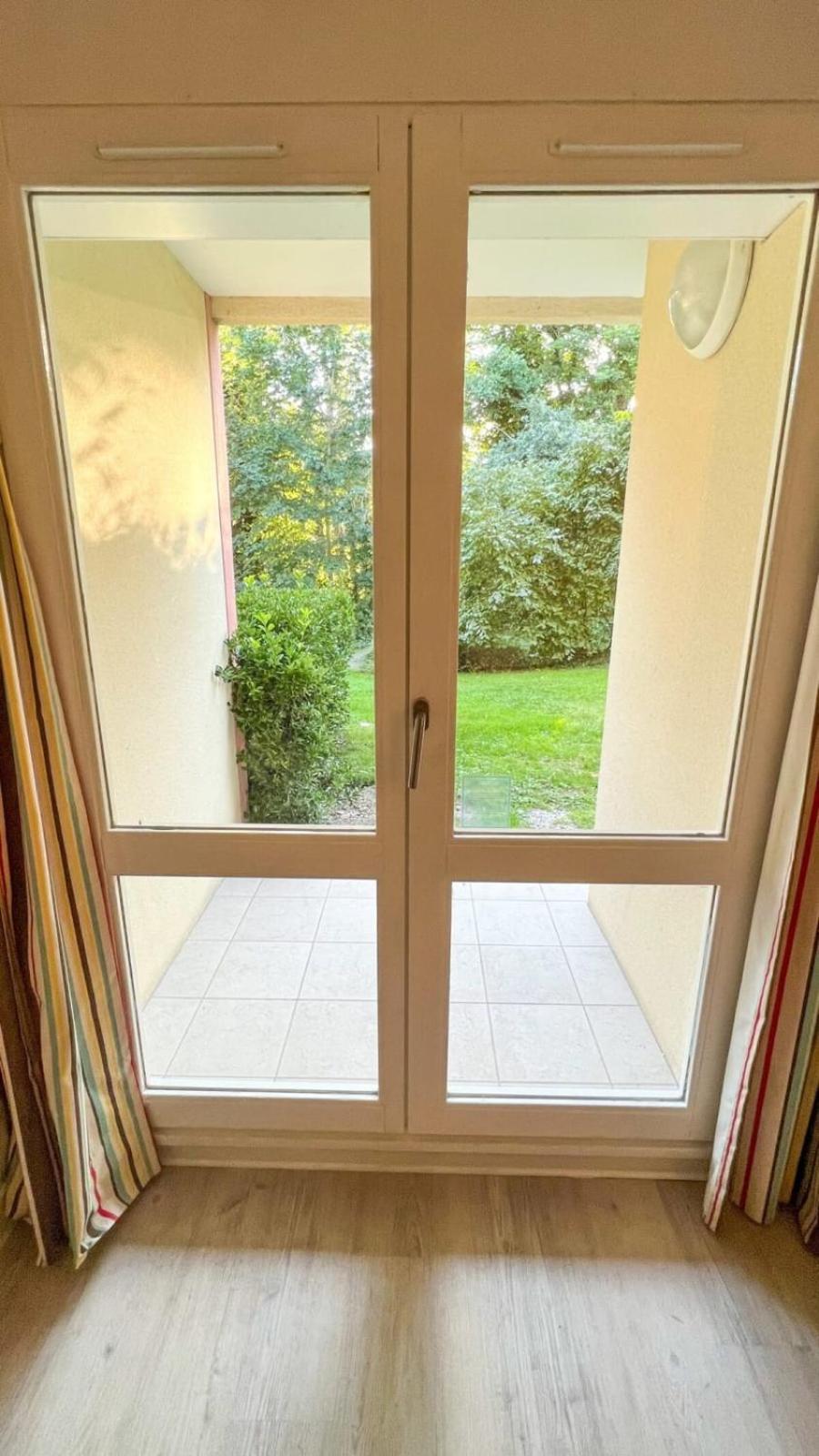 6-Person Apartment With Swimming Pool Tennis Court And Free Parking 25 Le Touquet Exterior photo